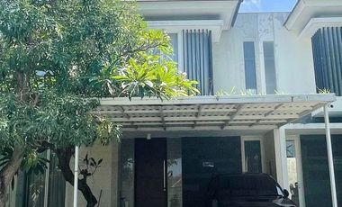 SEWAKAN PELICAN HILL , 2 LT MINIMALIS SIAP HUNI , FULL FURNISH BAGUS DI CITRALAND SURABAYA