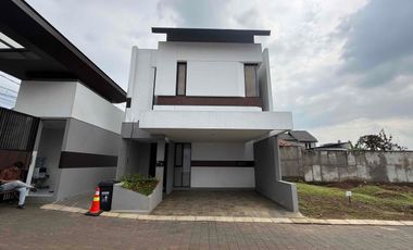 Rumah Mewah 2 Lantai Modern di Bojongsari, Kota Depok