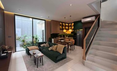 Rumah Mewah 2 Lantai Modern di Bojongsari, Kota Depok