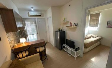 Jual Apartemen Green Pramuka Square Tower Pino Lt 26 Hadap Kolam Renang Furnish