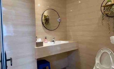 Rukan 4.5 Lantai + Rooftop di Green Lake City