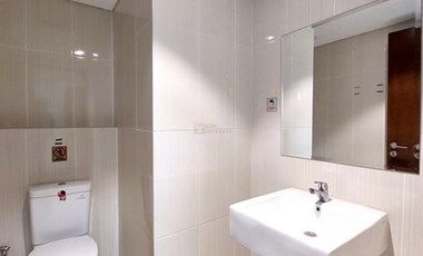 Terkoneksi Langsung ke Mall Central Park 2, Disewakan Neo Soho Residences Ebony 123M 2 Lantai Furnished Rapi bisa untuk Kantor Maupun Hunian Tinggal