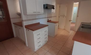 Se vende casa en Calama sector Peuco 1, frente al Colegio Chuquicamata