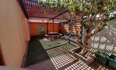 Se vende casa en Calama sector Peuco 1, frente al Colegio Chuquicamata