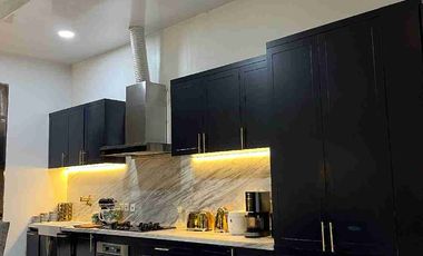 Dijual Rumah 2 lantai di sekitar Jl Hangtuah simpang BPG Kel Bambu Kuning P.Baru