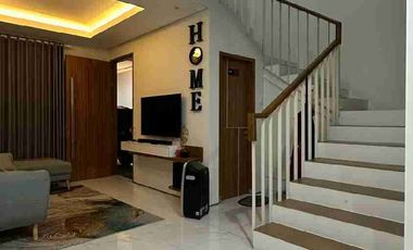 DIJUAL CEPAT RUMAH MEWAH FULL FURNISH DALAM PERUMAHAN ELITE JLN PARIS