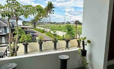 DIJUAL CEPAT RUMAH MEWAH FULL FURNISH DALAM PERUMAHAN ELITE JLN PARIS