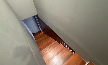 Selling House 3 Floor & Fully Furnished South Jakarta via Auction