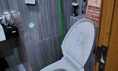 dijual apartement studio semi furnish lokasi strategis dekat pusat perbelanjaan di senin jakarta pusat