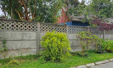 Vende Casa con segundo nivel,  esquina con excelente conectividad al lado de Avenida Monseñor Munita.