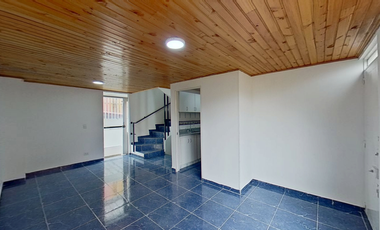 Casa en venta Suba -Los Largatos  84 m2 -Parqueadero - Recibimos F.N.A.