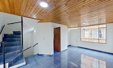 Casa en venta Suba -Los Largatos  84 m2 -Parqueadero - Recibimos F.N.A.