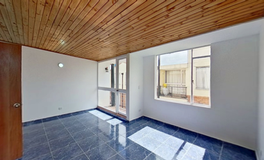 Casa en venta Suba -Los Largatos  84 m2 -Parqueadero - Recibimos F.N.A.