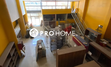 Locales comerciales y bodegas en Antofagasta | Amplia Planta Libre : Local Estratégico del Centro