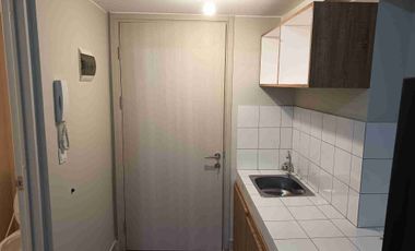 disewakan apartement studio full furnish lokasi di springlake summarecon bekasi