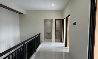 Rumah BARU Sekitar Golf Selatan Cisaranten Binaharapan Arcamanik AH.Nasution | LA149