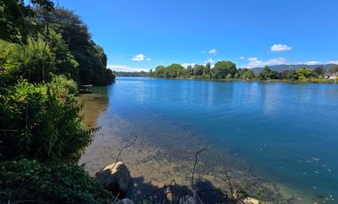 Excelente Terreno Urbano con Orilla de Río – Ubicación Estratégica en Valdivia