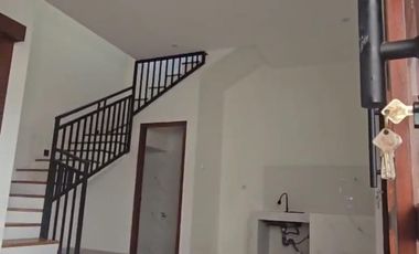 READY UNIT VILLA 3 BR KAWASAN BAGUS TENANG LOKASI NUSA DUA