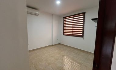 SE VENDE HERMOSO DEPARTAMENTO EN URBANIZACIÓN