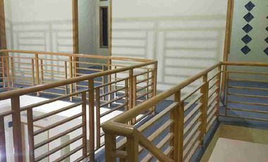 Rumah Bagus Terawat Siap Huni di Terusan Cimahi