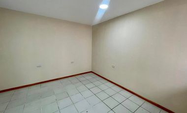 Departamento en venta en Loja Sector Parque Jipiro