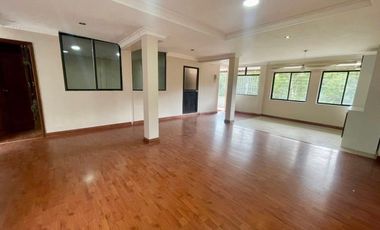 Departamento en venta en Loja Sector Parque Jipiro