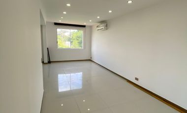 SE ALQUILA  CASA EN CONDOMINIO CIUDAD JARDIN