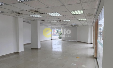 GRAN VENTA DE LOCAL COMERCIAL URB. MIRAFLORES, CASTILLA