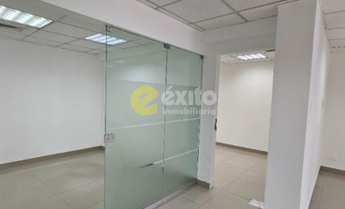 GRAN VENTA DE LOCAL COMERCIAL URB. MIRAFLORES, CASTILLA