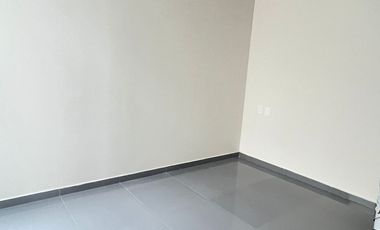 CASA EN VENTA EN FRACCIONAMIENTO EXPLANADA SUR.