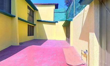 Amplísima casa de 2 niveles en El Dorado Tlanepantla