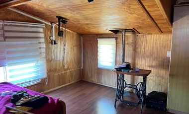 Se vende Casa esquina,  ideal para inversión