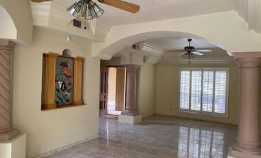 CASA EN VENTA CERCA DE PUENTES INTERNACIONALES