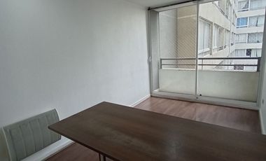 Dpto. 1 Dorm / 1 Baño / Mario Kreutzberger, Metro Santa Ana L2 y L5.-