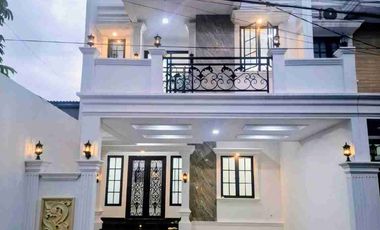 RUMAH 2 LANTAI ROOFTOP DI KALISARI DEKAT MALL CIJANTUNG