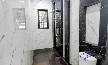 RUMAH 2 LANTAI ROOFTOP DI KALISARI DEKAT MALL CIJANTUNG