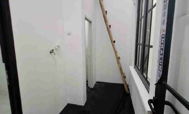 RUMAH 2 LANTAI ROOFTOP DI KALISARI DEKAT MALL CIJANTUNG