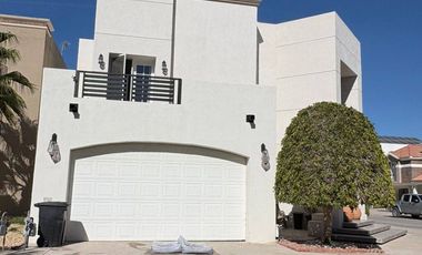 CERCA DE CONSULADO AMERICANO CASA EN VENTA
