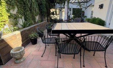 CERCA DE CONSULADO AMERICANO CASA EN VENTA