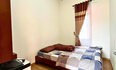 Villa Private Pool Strategis di Malang