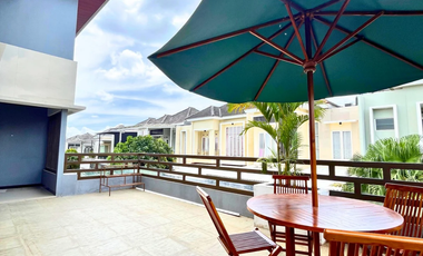 Villa Private Pool Strategis di Malang