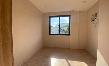 3 Storey Townhouse w/ Roofdeck For Sale in Teachers Village Q.C. KSA