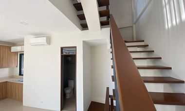 3 Storey Townhouse w/ Roofdeck For Sale in Teachers Village Q.C. KSA
