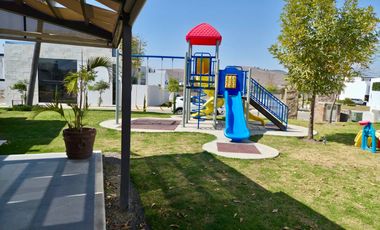 CASA RENTA PARQUE TLAXCALA, LOMAS DE ANGELOPOLIS