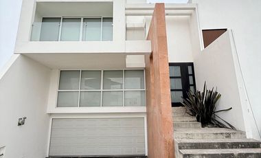 CASA RENTA PARQUE TLAXCALA, LOMAS DE ANGELOPOLIS