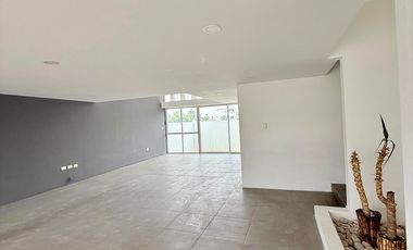 CASA RENTA PARQUE TLAXCALA, LOMAS DE ANGELOPOLIS