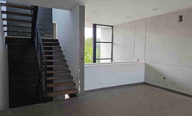 Venta Casa Nueva en oportunidad Via Cumbres