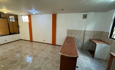 Venta de Casa Rentera, Sector Turubamba Bajo, Quito, Ecuador