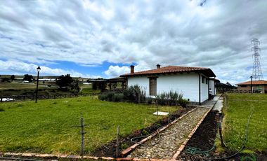 Venta de Casa, Sector Cayambe, Ecuador