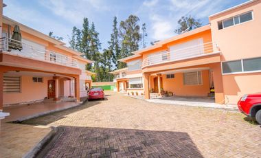 Venta de Casa, Urbanización San José del Valle, Quito, Ecuador